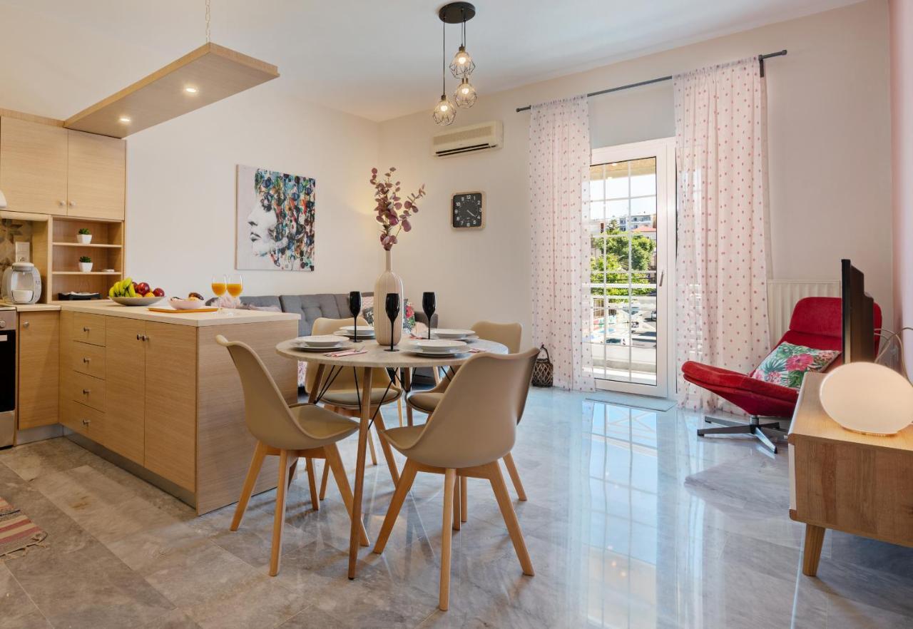 Tres Jolie - Stylish Cityheart Apartment 레팀노 외부 사진