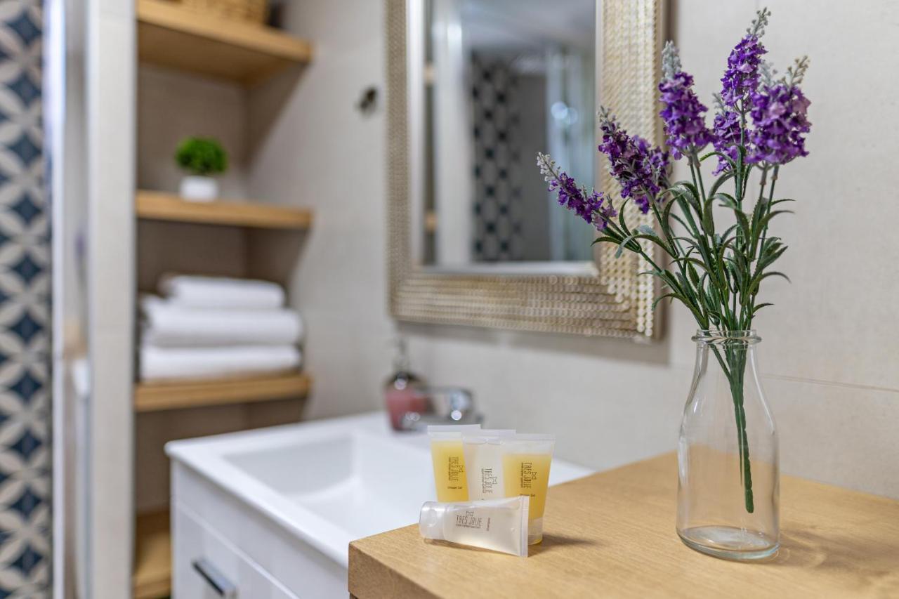 Tres Jolie - Stylish Cityheart Apartment 레팀노 외부 사진