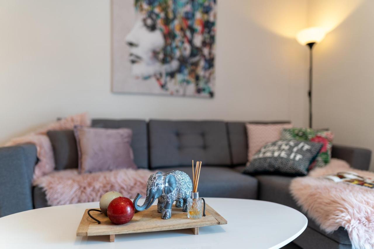 Tres Jolie - Stylish Cityheart Apartment 레팀노 외부 사진